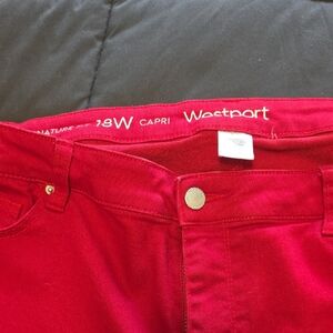 Westport Signature Fit Capris Crnberry Red
